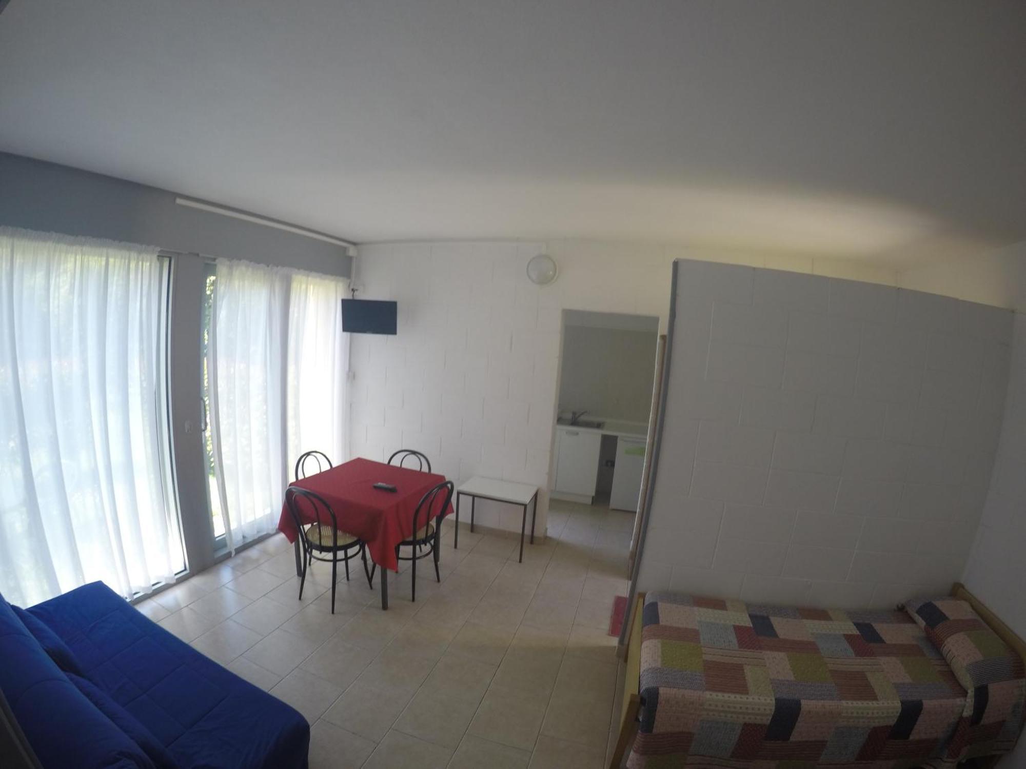 Camping Villaggio Paradiso Domaso Chambre photo